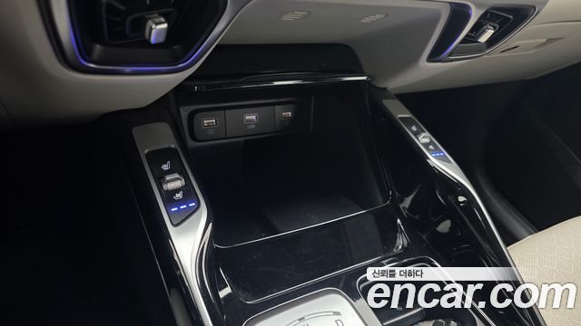 Kia Sorento 2021 — photo 25