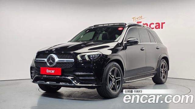 Mercedes-Benz GLE-Class 2020 — photo 1