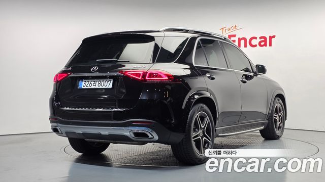 Mercedes-Benz GLE-Class 2020 — photo 2