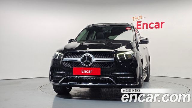 Mercedes-Benz GLE-Class 2020 — photo 3