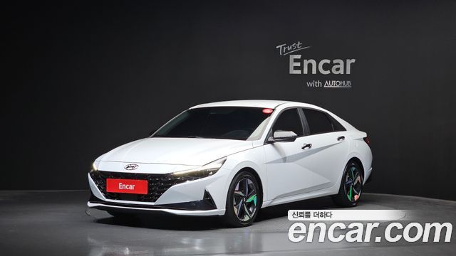 Hyundai AVANTE 2023 — photo 1