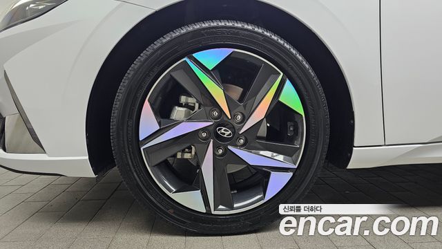 Hyundai AVANTE 2023 — photo 5