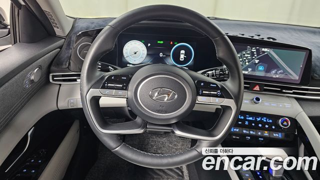 Hyundai AVANTE 2023 — photo 19
