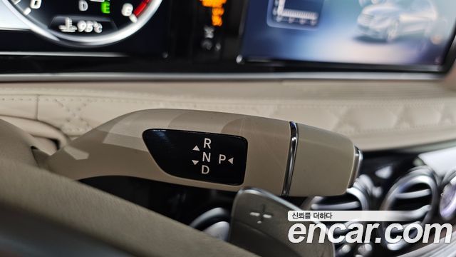 Mercedes-Benz S-Class 2016 — photo 12
