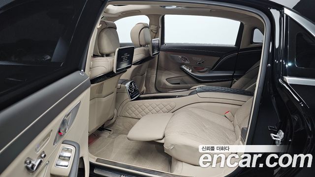 Mercedes-Benz S-Class 2016 — photo 17