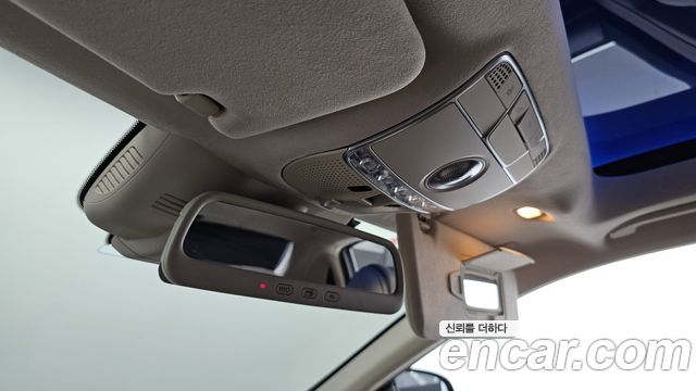 Mercedes-Benz S-Class 2016 — photo 24