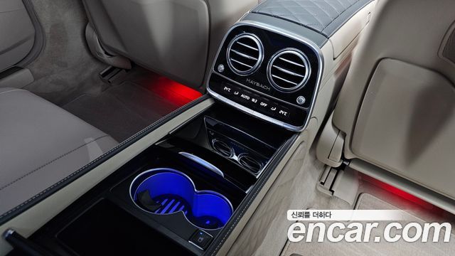 Mercedes-Benz S-Class 2016 — photo 28