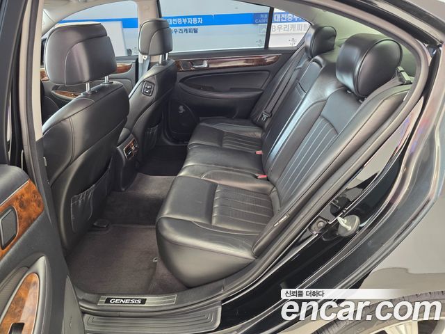 Hyundai Genesis 2008 — photo 7