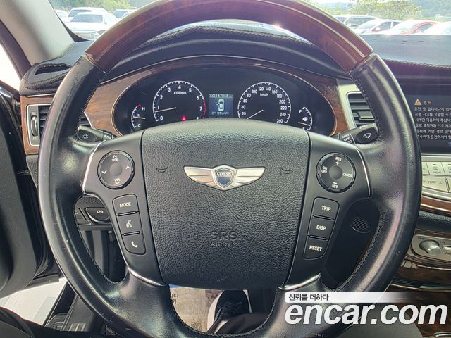 Hyundai Genesis 2008 — photo 18