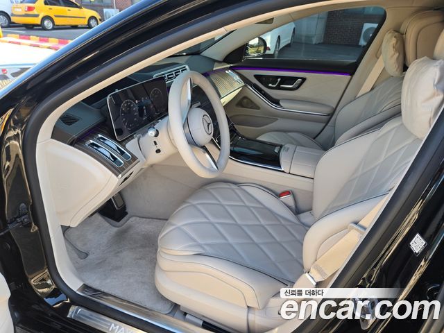 Mercedes-Benz S-Class 2025 — photo 14