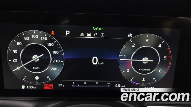 Kia Canival 2022 — photo 11