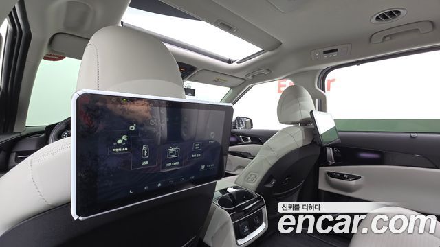 Kia Canival 2022 — photo 19