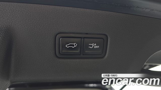 Kia Canival 2022 — photo 26