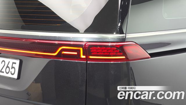 Kia Canival 2022 — photo 9