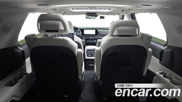 Kia Canival 2022 — photo 29