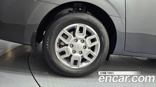 Hyundai Staria 2022 — photo 5