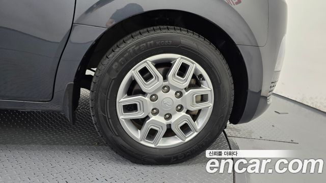 Hyundai Staria 2022 — photo 7