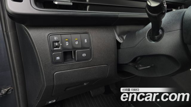 Hyundai Staria 2022 — photo 27
