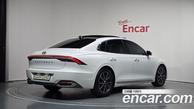 Hyundai Grandeur 2023 — photo 2