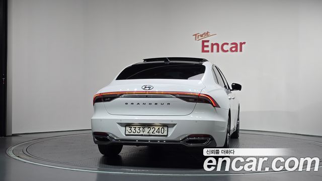 Hyundai Grandeur 2023 — photo 4