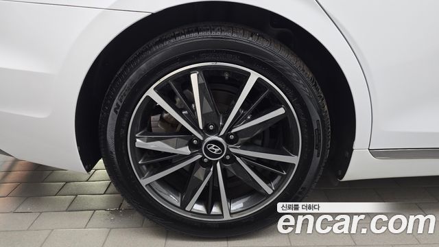 Hyundai Grandeur 2023 — photo 5