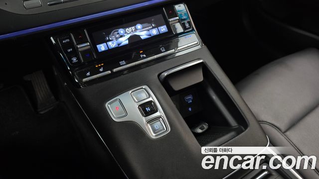 Hyundai Grandeur 2023 — photo 12