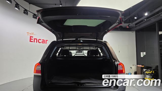 Volvo XC70 2014 — photo 19