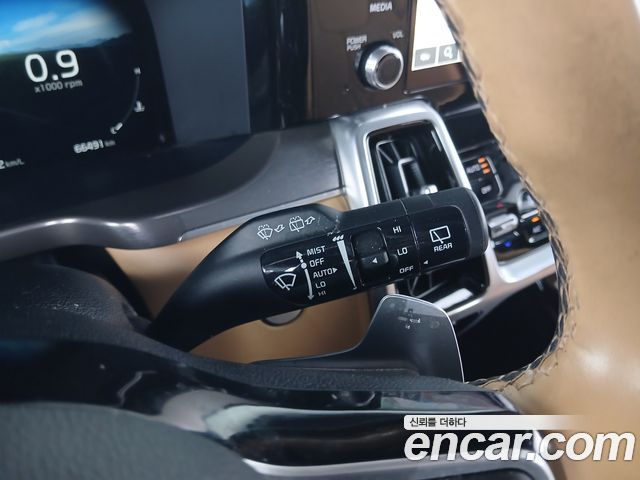 Kia Sorento 2022 — photo 28