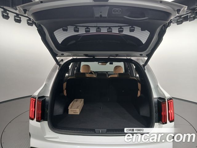 Kia Sorento 2022 — photo 32