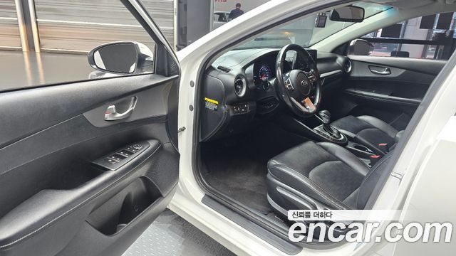 Kia K3 2020 — photo 10