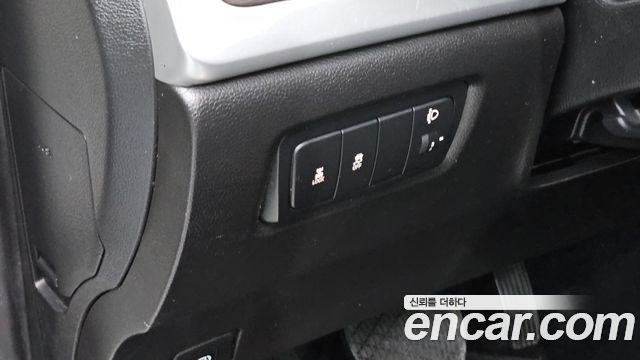 KG Mobility KORANDO 2015 — photo 27
