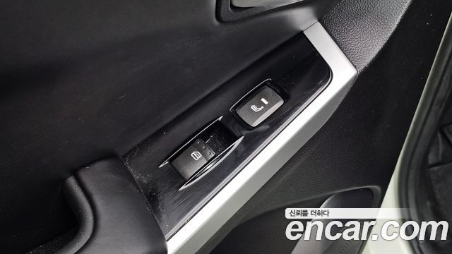 KG Mobility KORANDO 2015 — photo 30