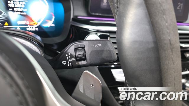 BMW 5-Series 2023 — photo 27