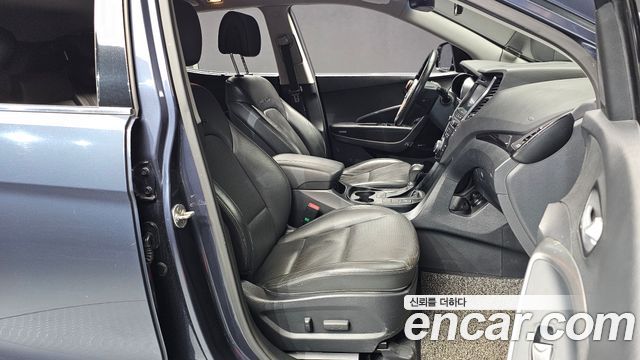 Hyundai Santafe 2015 — photo 11
