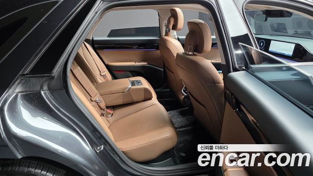 Hyundai Grandeur 2023 — photo 18