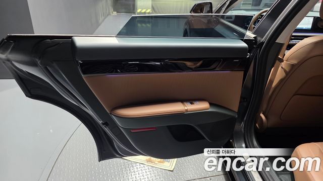 Hyundai Grandeur 2023 — photo 15