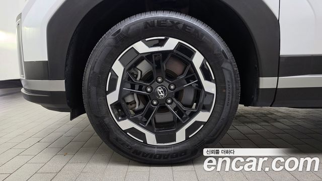 Hyundai Santafe 2025 — photo 5