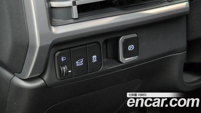 Hyundai Santafe 2025 — photo 25