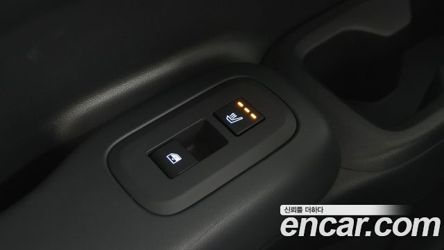 Hyundai Santafe 2025 — photo 30