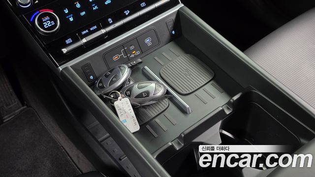 Hyundai Santafe 2025 — photo 33