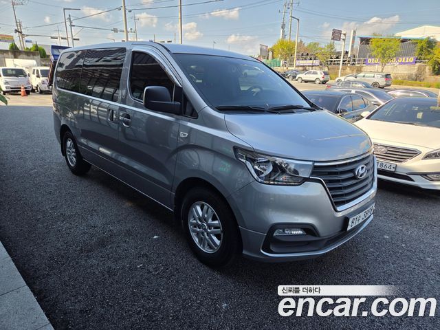 Hyundai Starex 2019 — photo 3