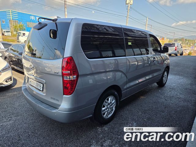 Hyundai Starex 2019 — photo 7