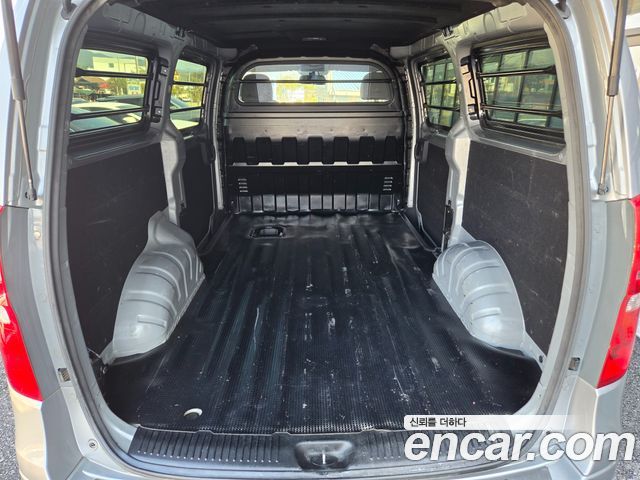 Hyundai Starex 2019 — photo 8