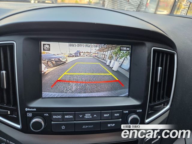 Hyundai Starex 2019 — photo 11