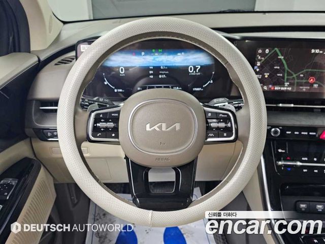 Kia Canival 2023 — photo 13