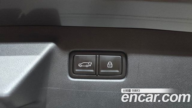 Hyundai Santafe 2025 — photo 23