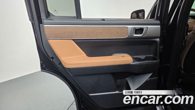 Hyundai Santafe 2025 — photo 15