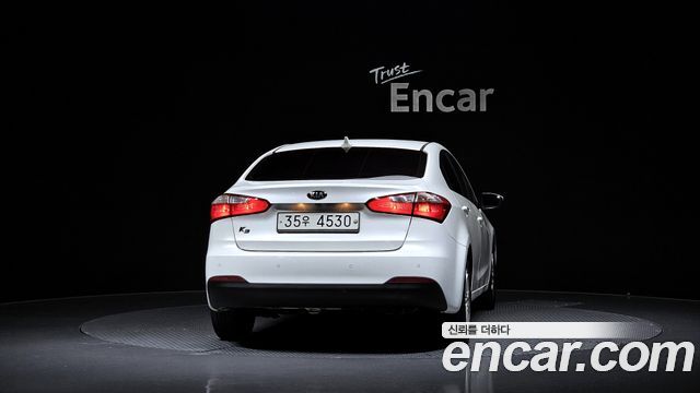 Kia K3 2015 — photo 4