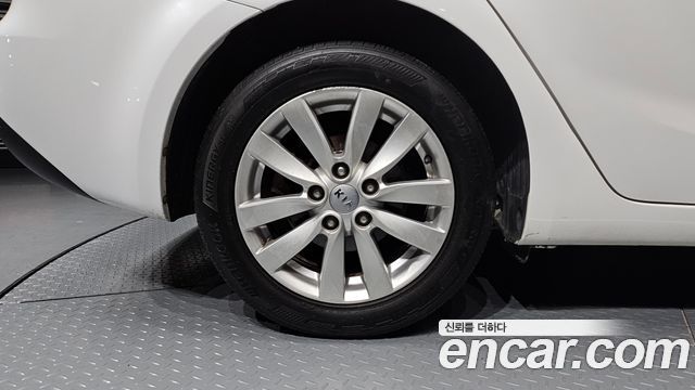 Kia K3 2015 — photo 5