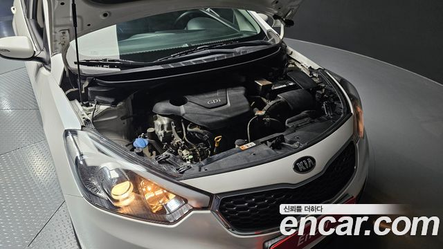 Kia K3 2015 — photo 6
